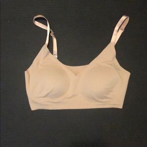 True & Co triangle convertible bra in Dulce